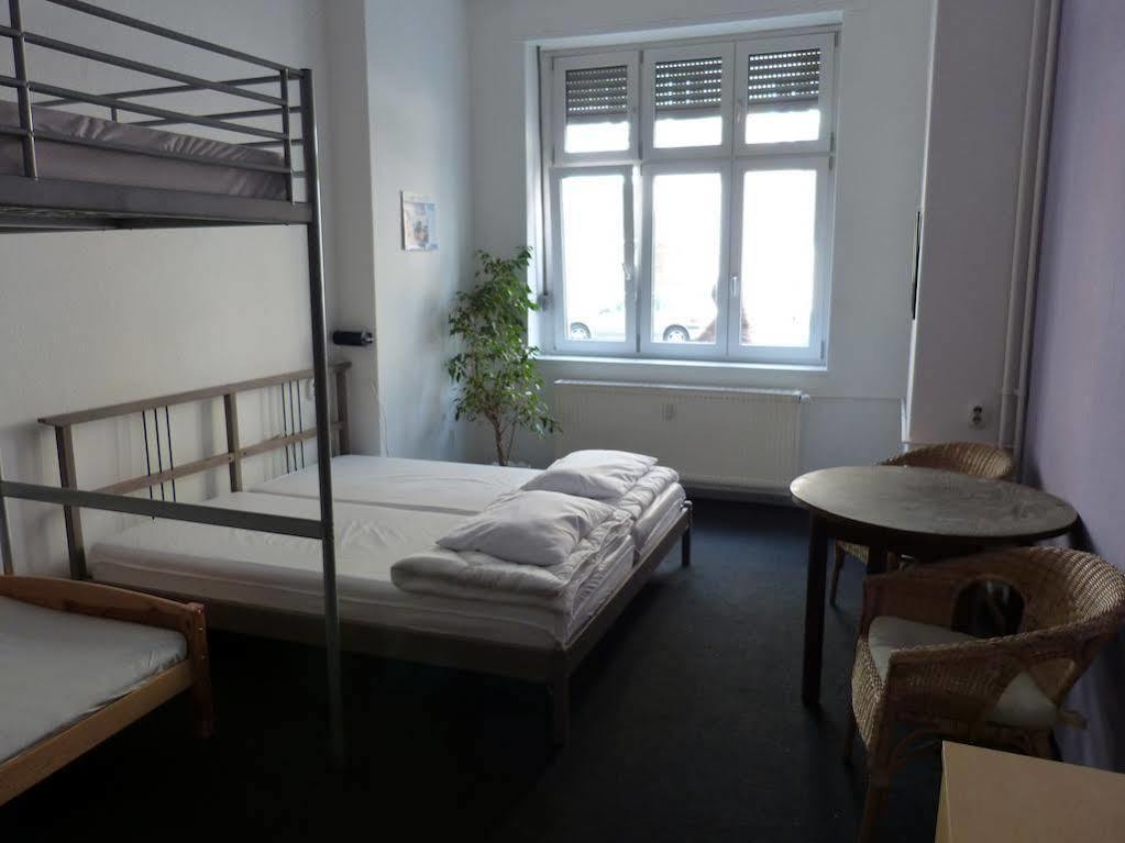Corner Hostel Berlin Prenzlauer Berg Exterior photo