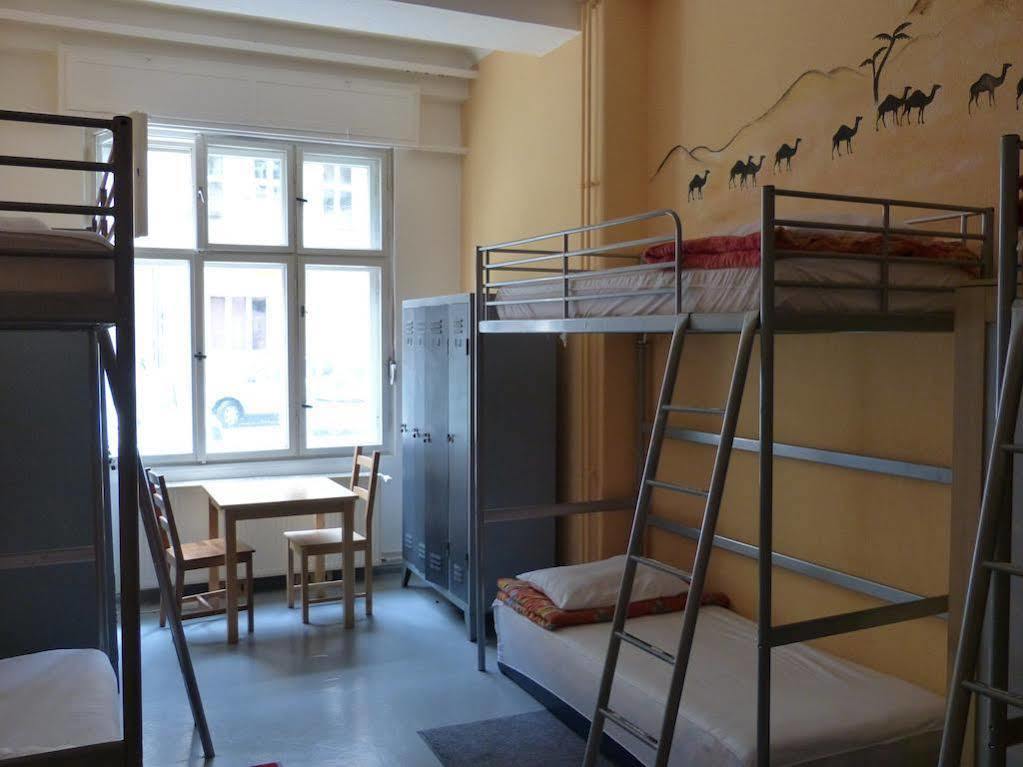 Corner Hostel Berlin Prenzlauer Berg Exterior photo